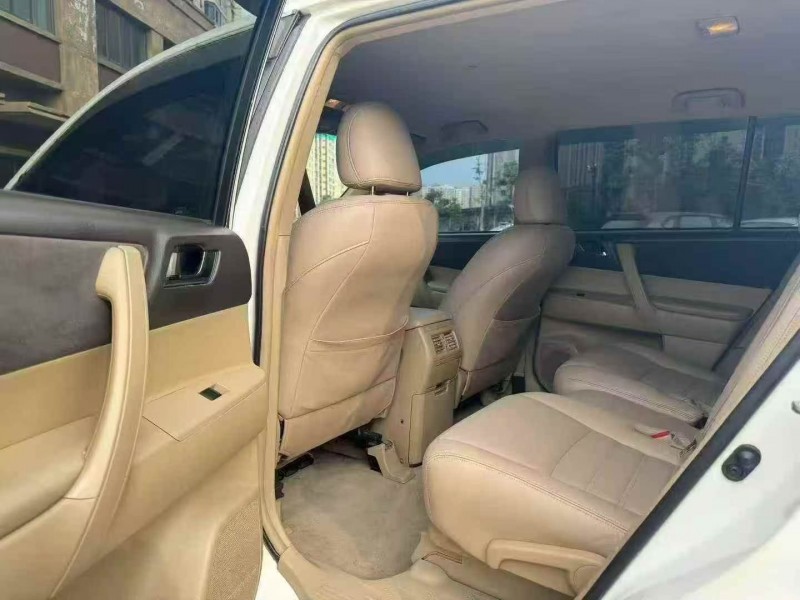 14年海南直辖县丰田汉兰达