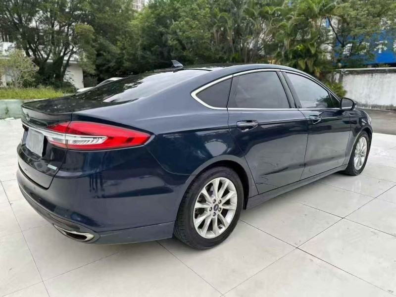 17年汕头福特蒙迪欧