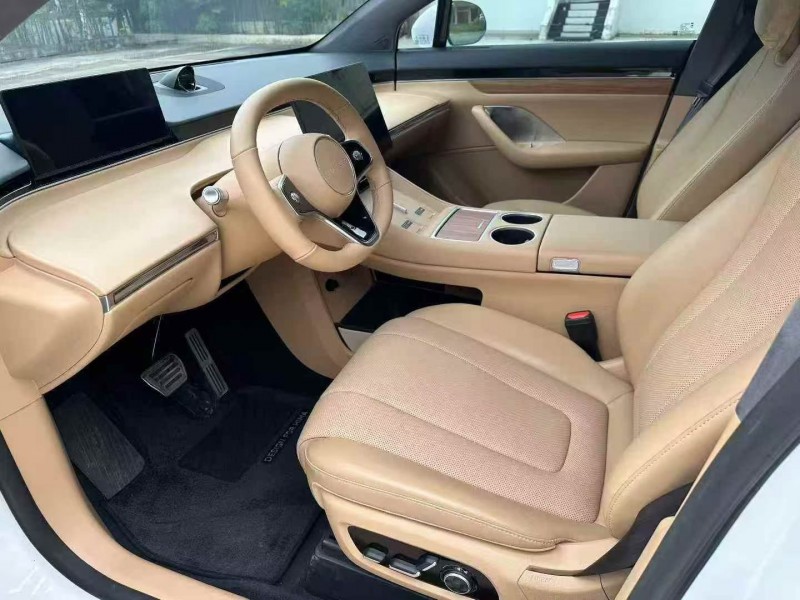 25年珠海华为智选问界