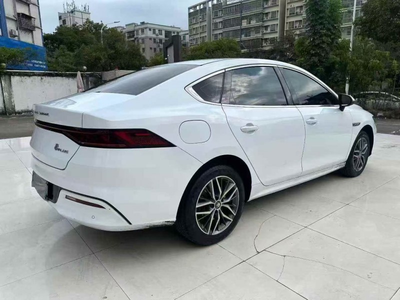 24年深圳比亚迪秦