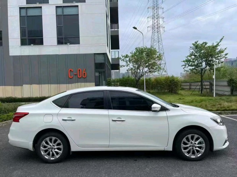 16年广州日产轩逸