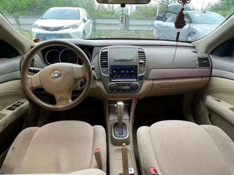 16年广州日产轩逸