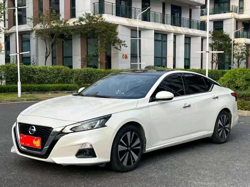 22年广州日产天籁