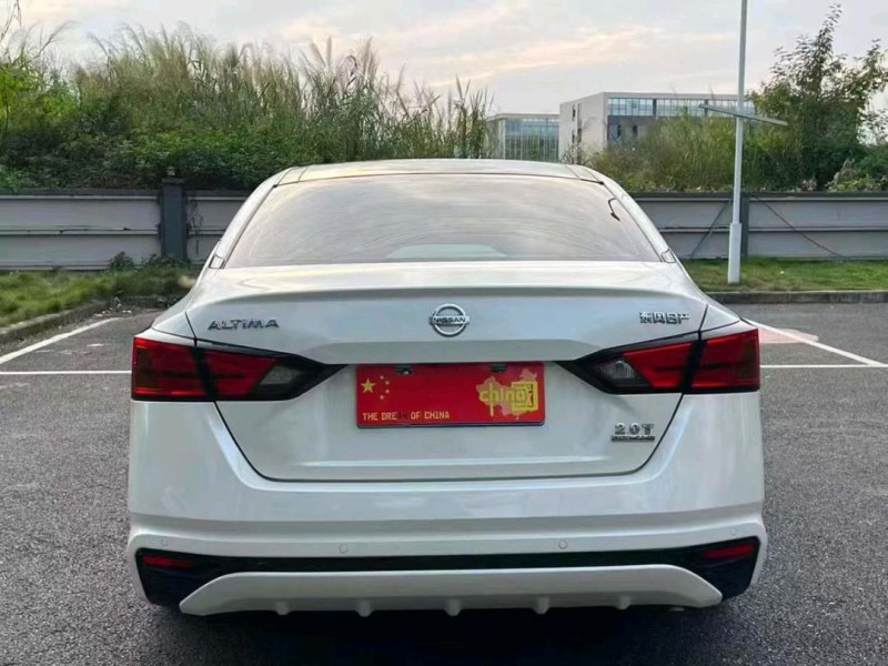 22年广州日产天籁