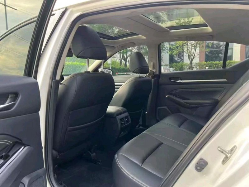 22年广州日产天籁