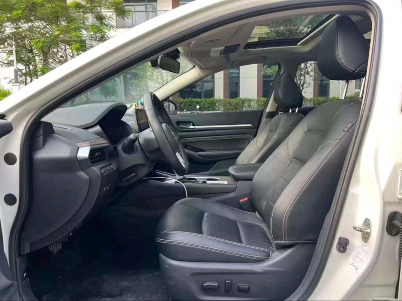 22年广州日产天籁