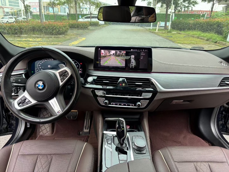 21年襄阳宝马5系