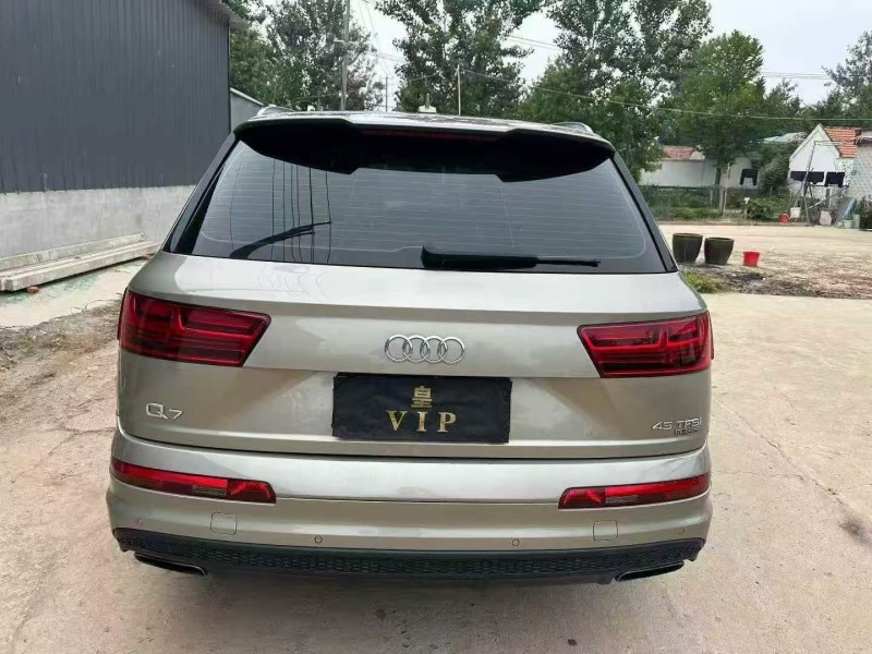 17年徐州奥迪Q7