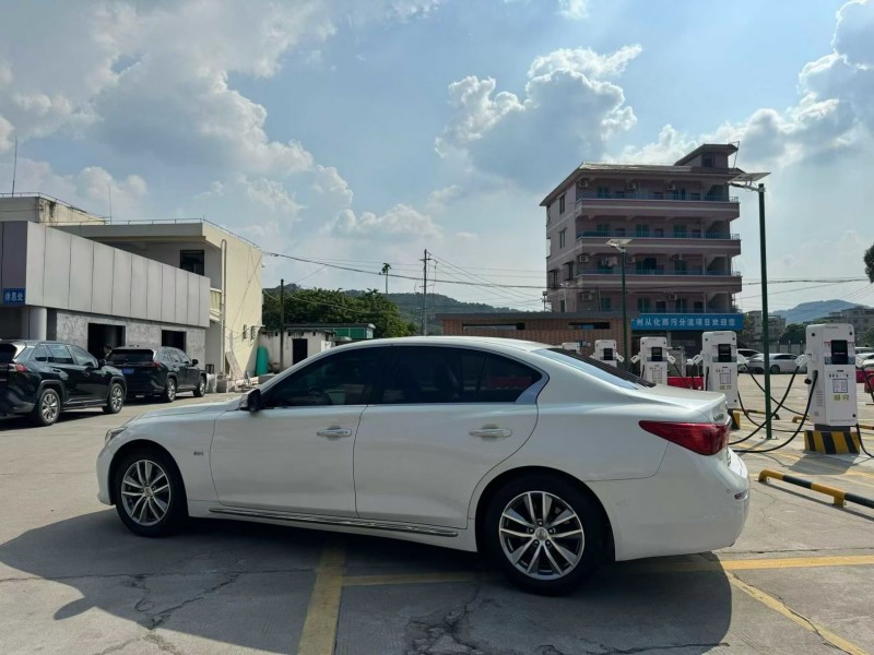 16年广州英菲尼迪Q50L