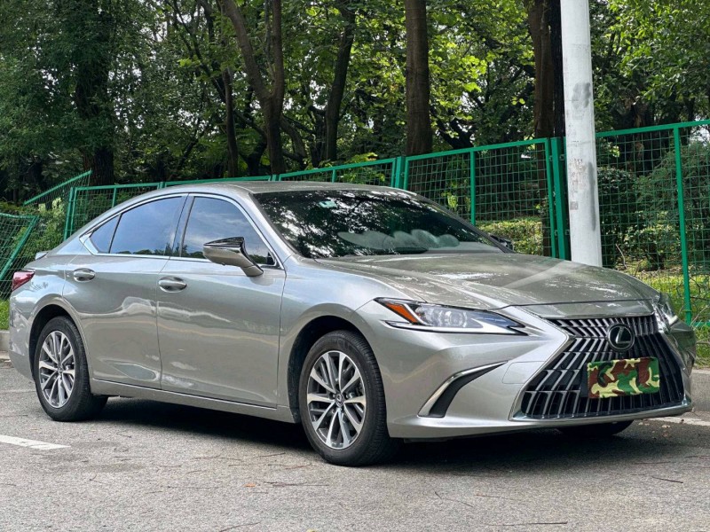 24年东莞市雷克萨斯ES