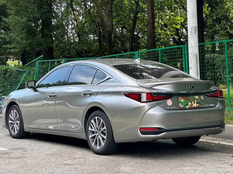 24年东莞市雷克萨斯ES