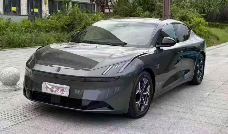 25年韶关领克Z10