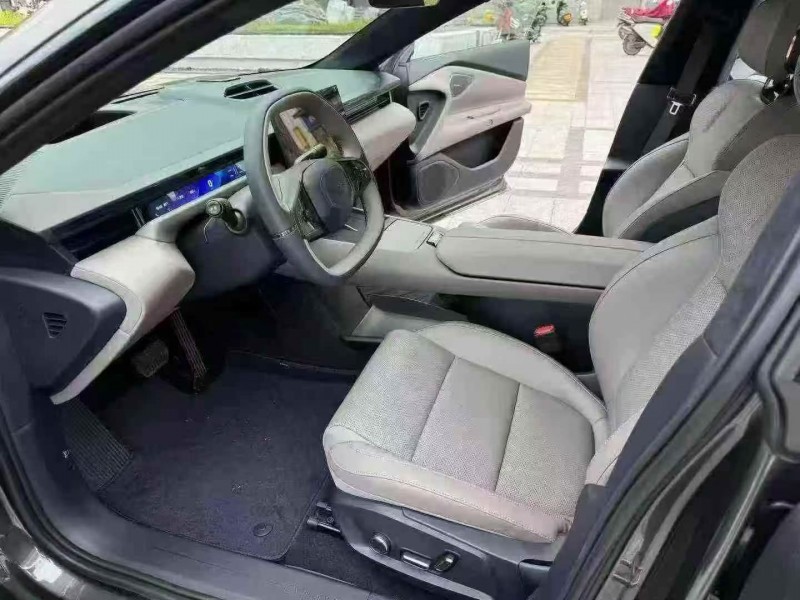 25年韶关领克Z10