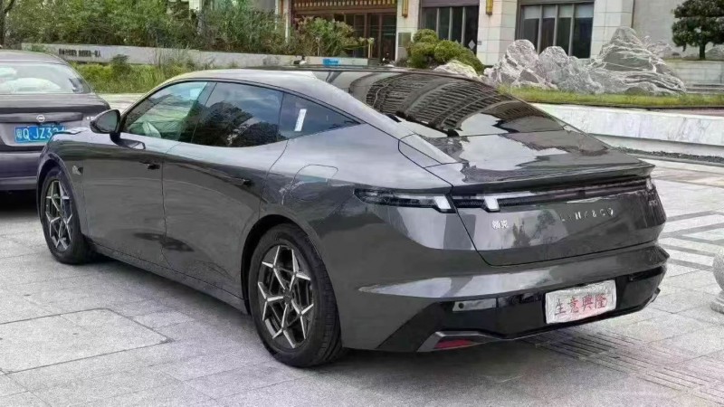 25年韶关领克Z10