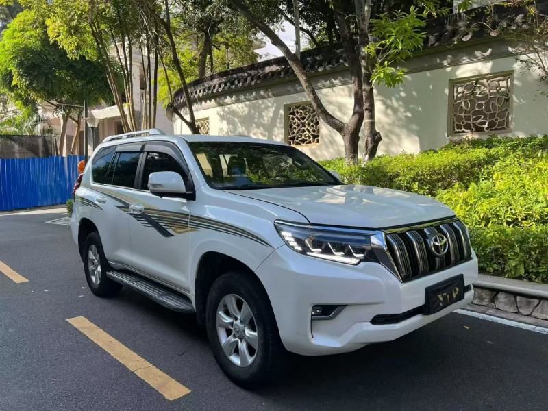 10年珠海丰田普拉多