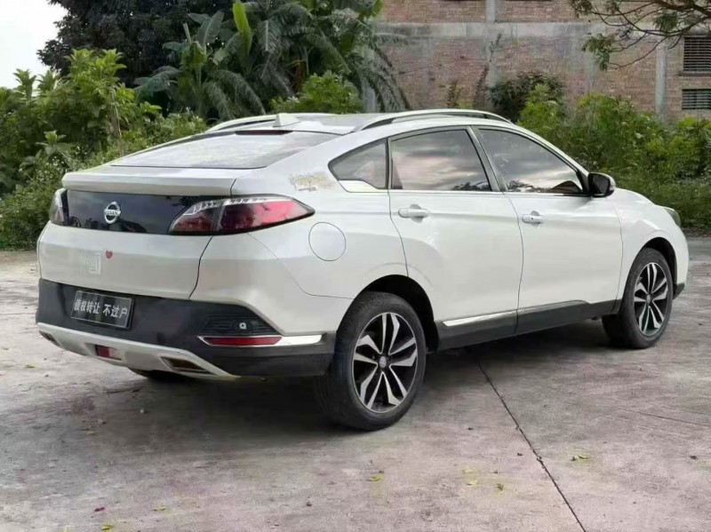 17年珠海启辰T90