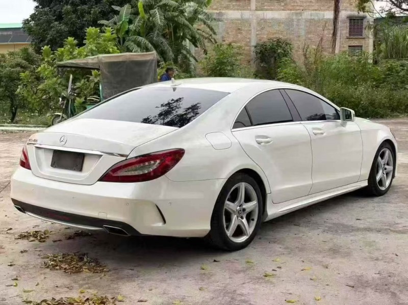 17年珠海奔驰CLS