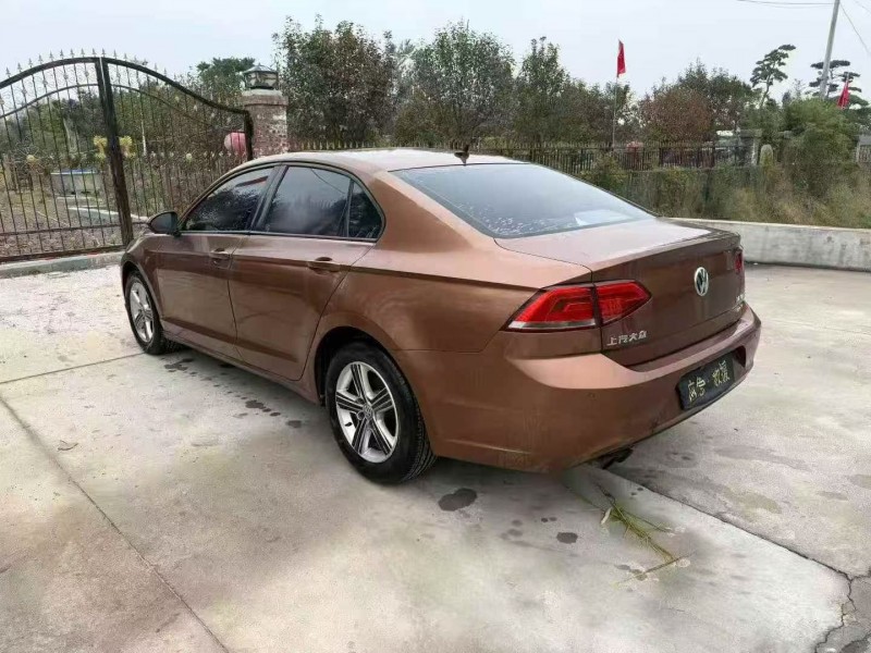 17年青岛大众凌渡