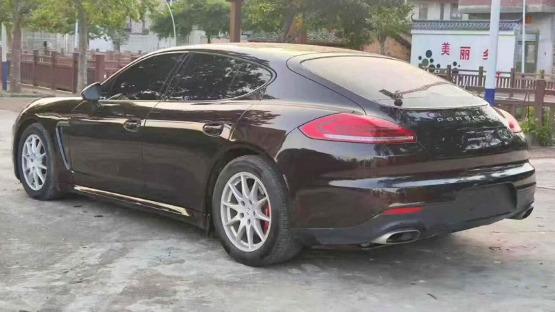 15年汕头保时捷帕拉梅拉