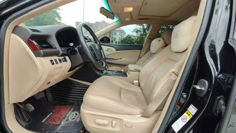 12年深圳丰田皇冠