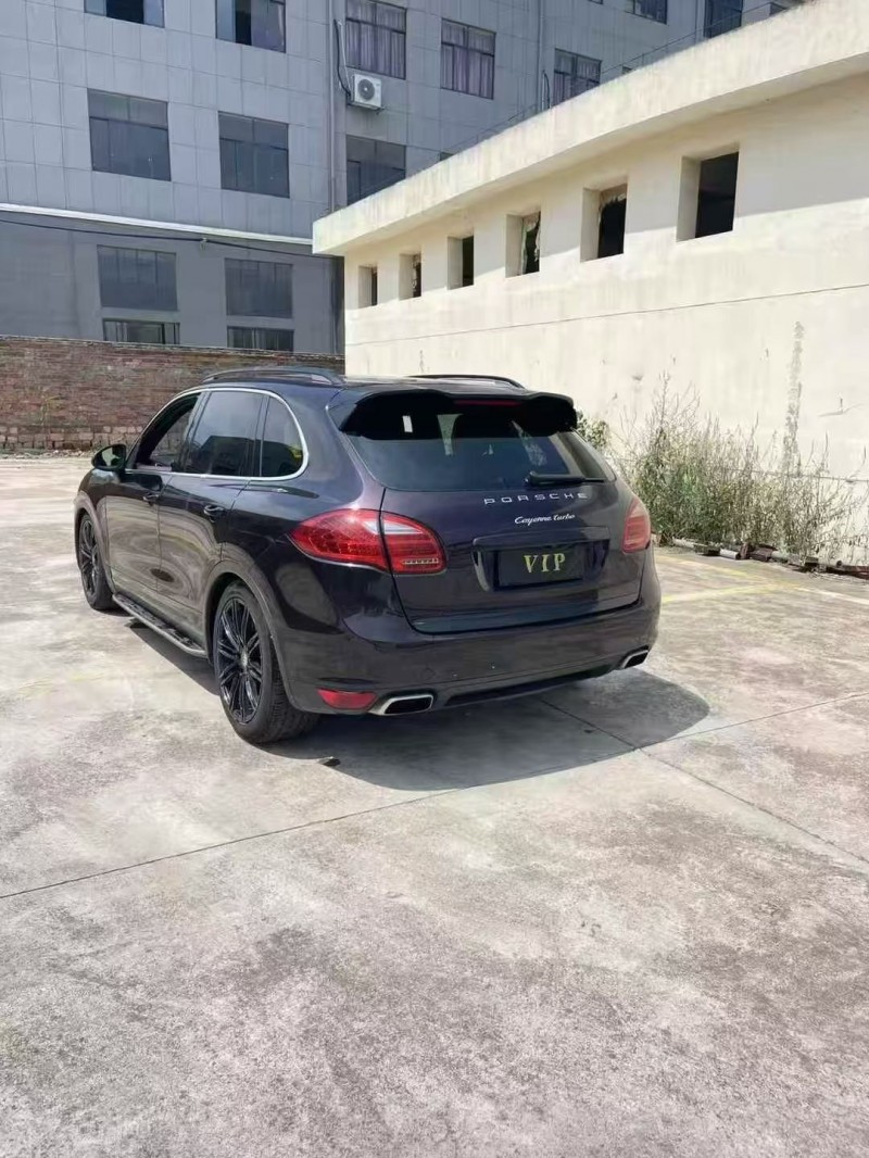 11年景德镇保时捷卡宴