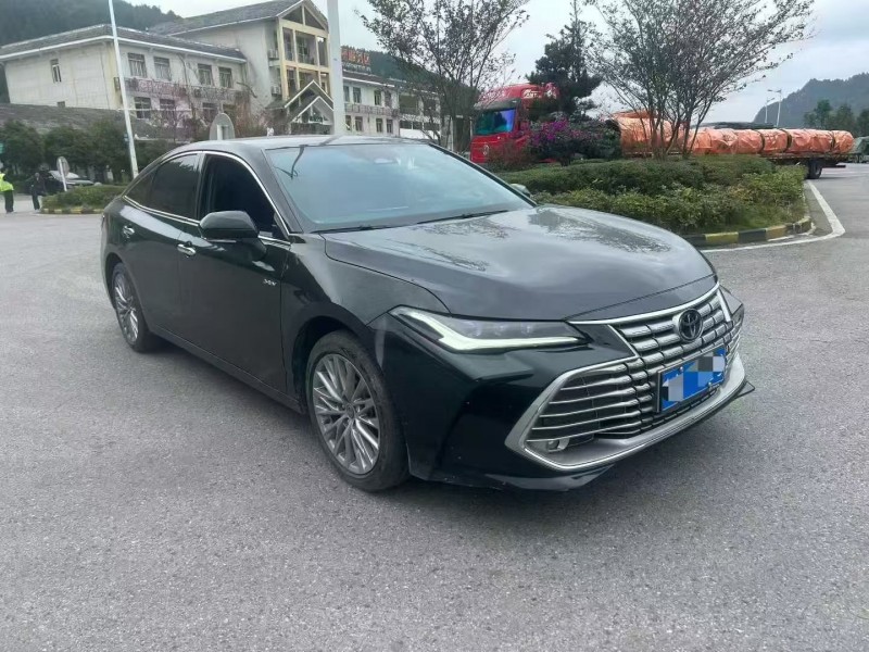 25年湖州丰田亚洲龙