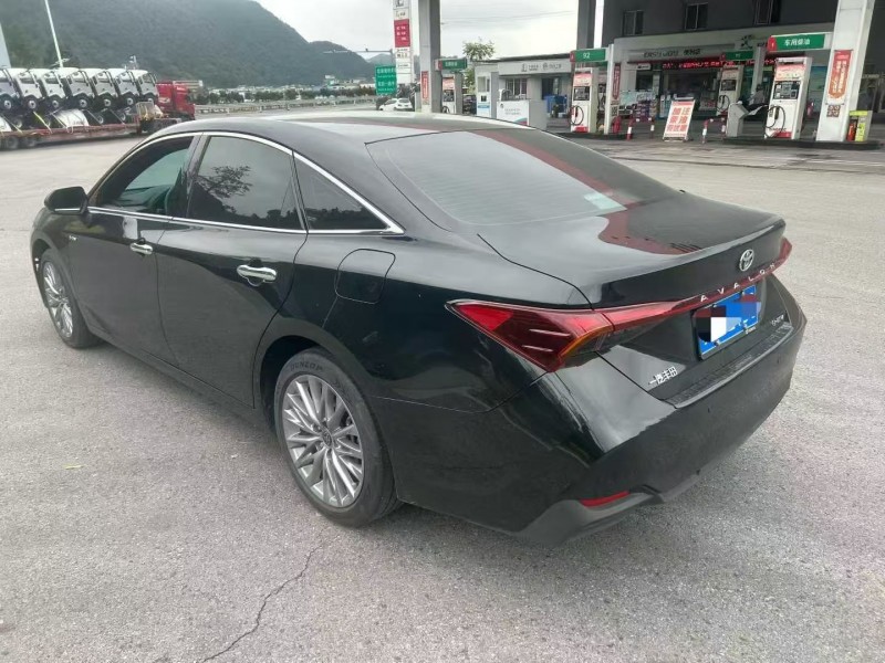 25年湖州丰田亚洲龙