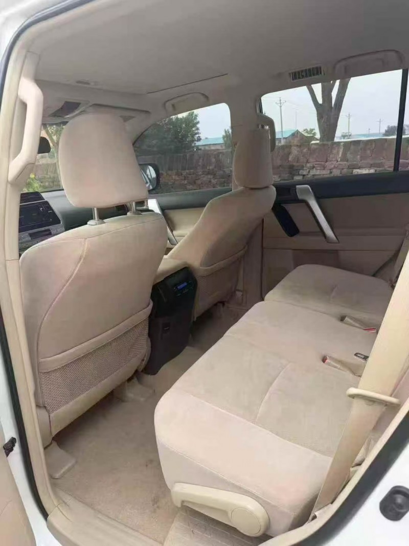 18年郑州丰田普拉多