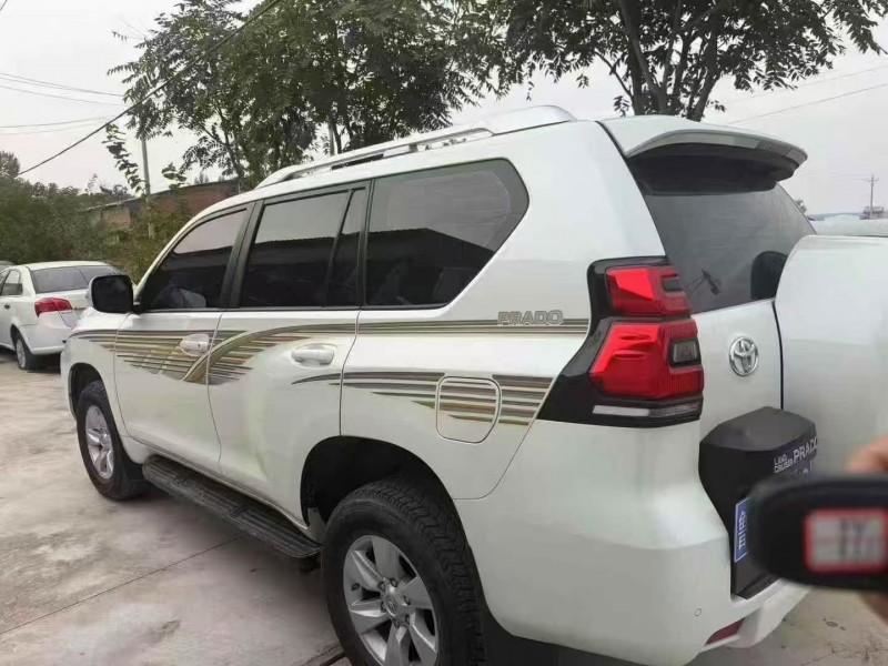 18年郑州丰田普拉多