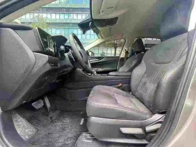 23年深圳雷克萨斯NX