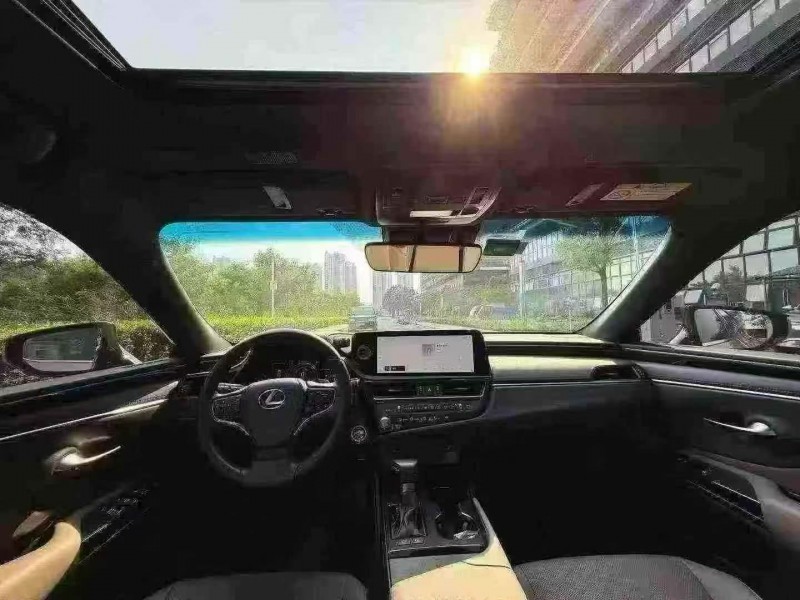 23年广州雷克萨斯ES