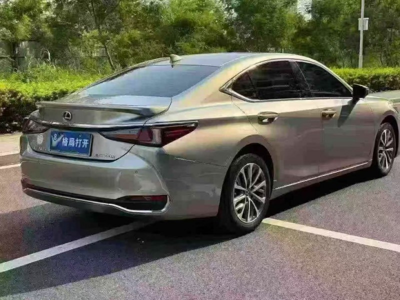 23年广州雷克萨斯ES