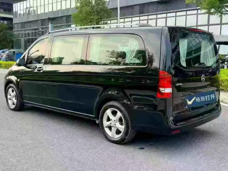 18年梅州奔驰威霆