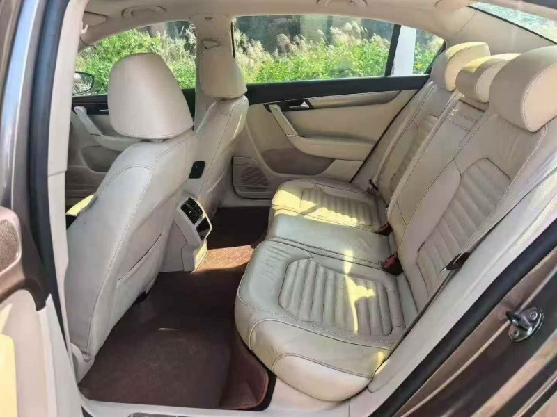 14年黔西南自治州大众迈腾