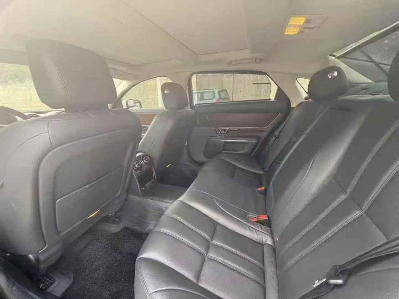 16年九江捷豹XJL