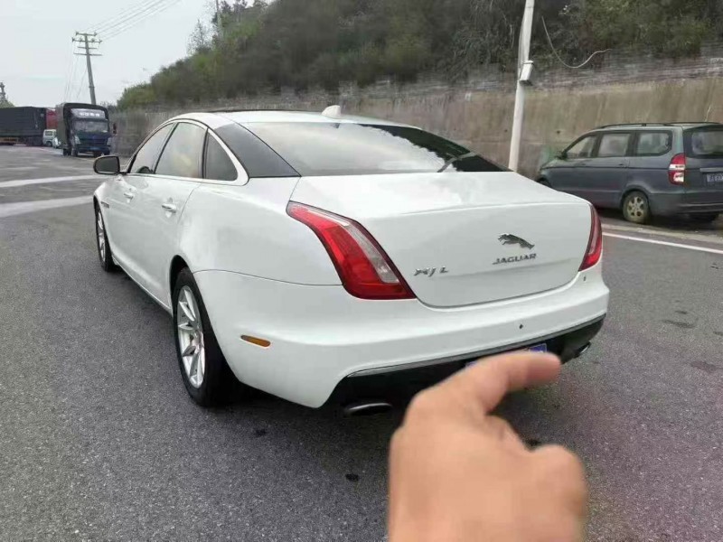 16年九江捷豹XJL