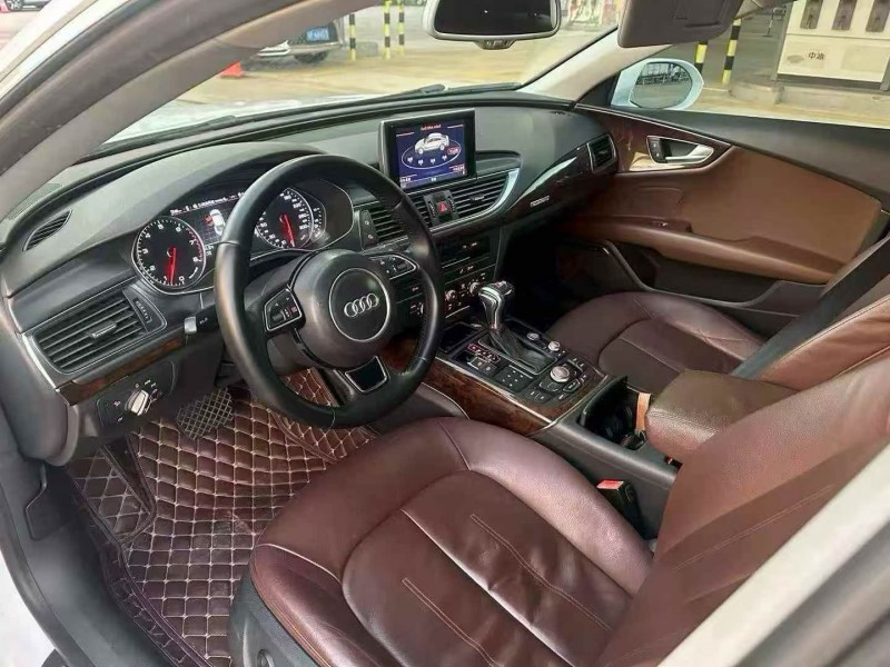 14年珠海奥迪A7L