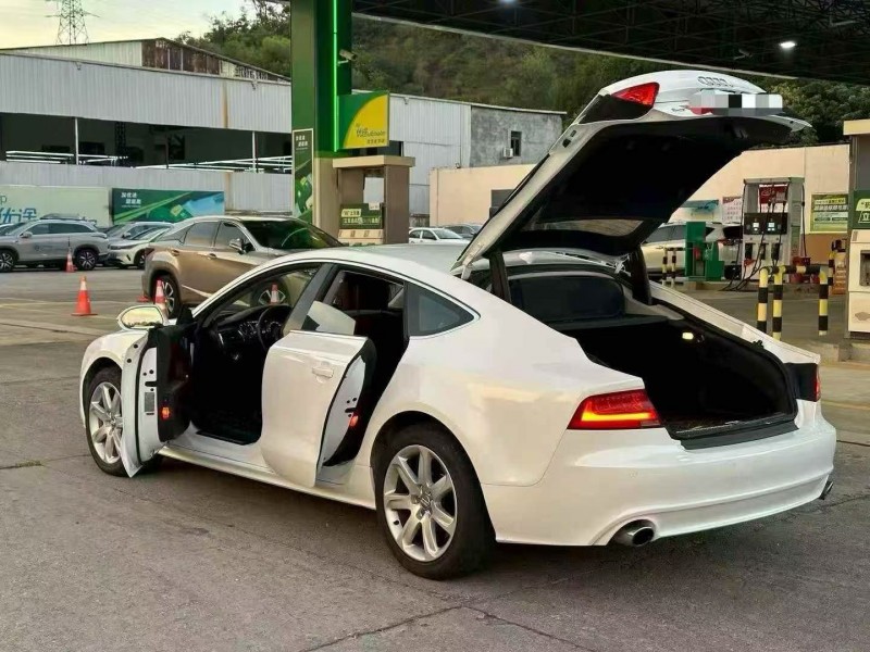 14年珠海奥迪A7L