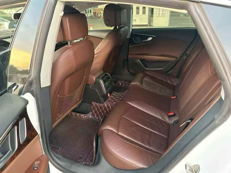 14年珠海奥迪A7L