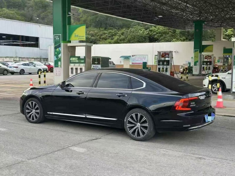 21年深圳沃尔沃S90