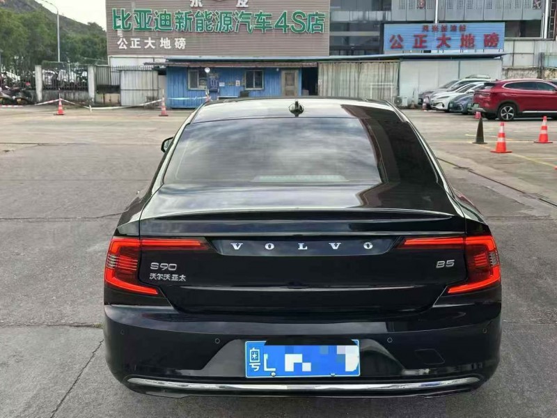 21年深圳沃尔沃S90