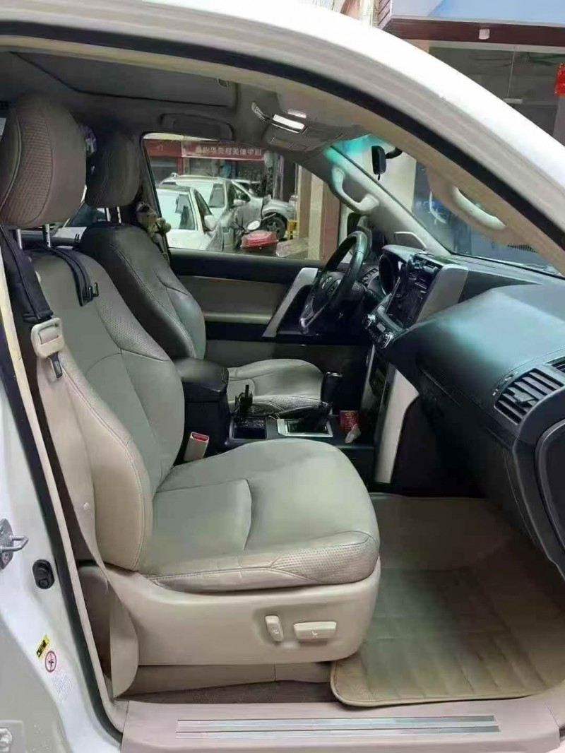 13年深圳丰田普拉多