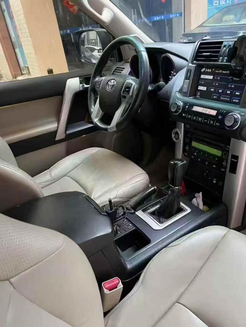 13年深圳丰田普拉多