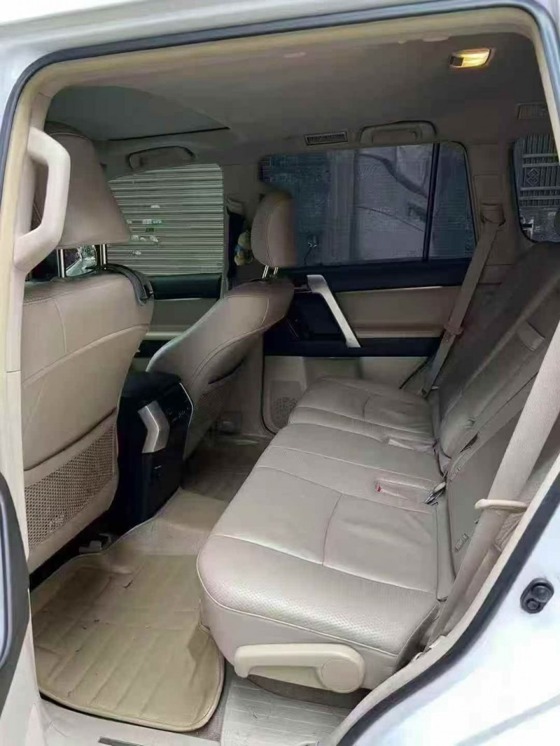 13年深圳丰田普拉多