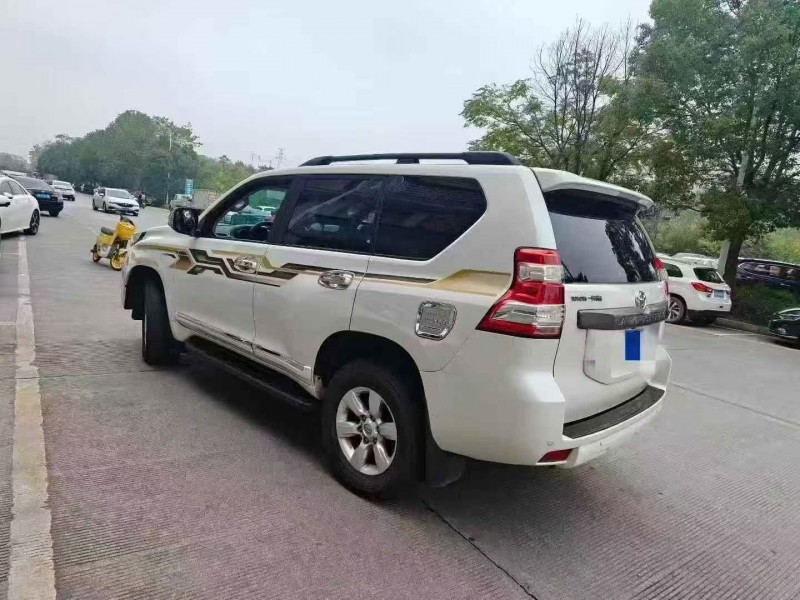 15年长沙丰田普拉多