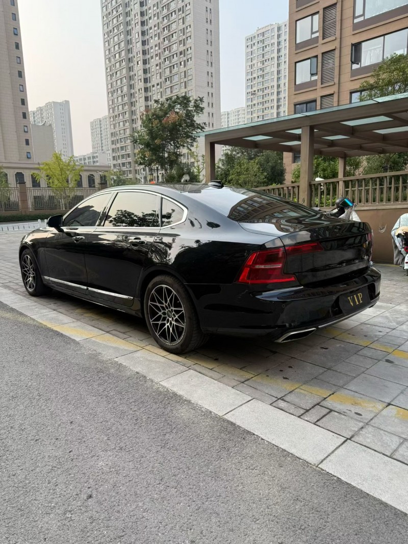 19年徐州沃尔沃S90