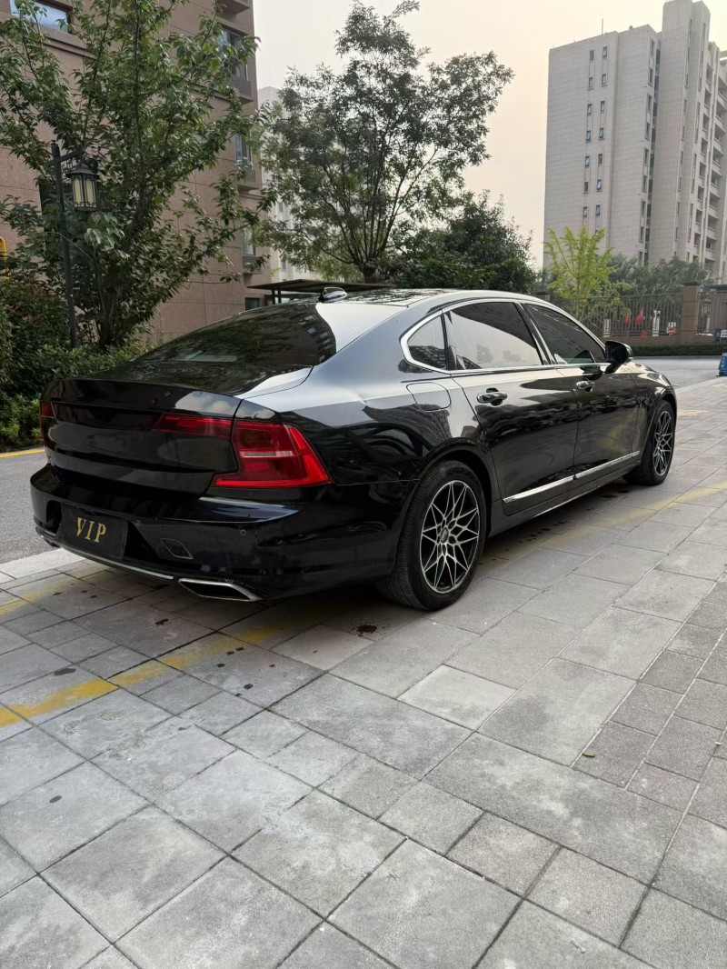 19年徐州沃尔沃S90