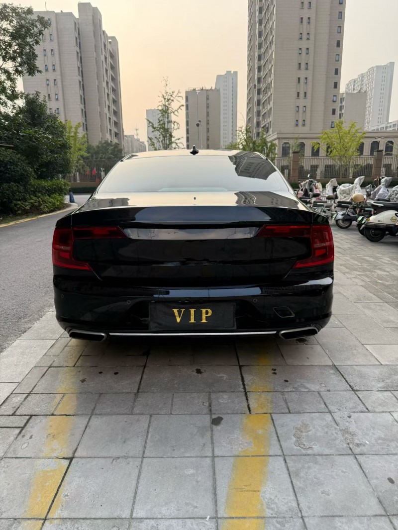 19年徐州沃尔沃S90