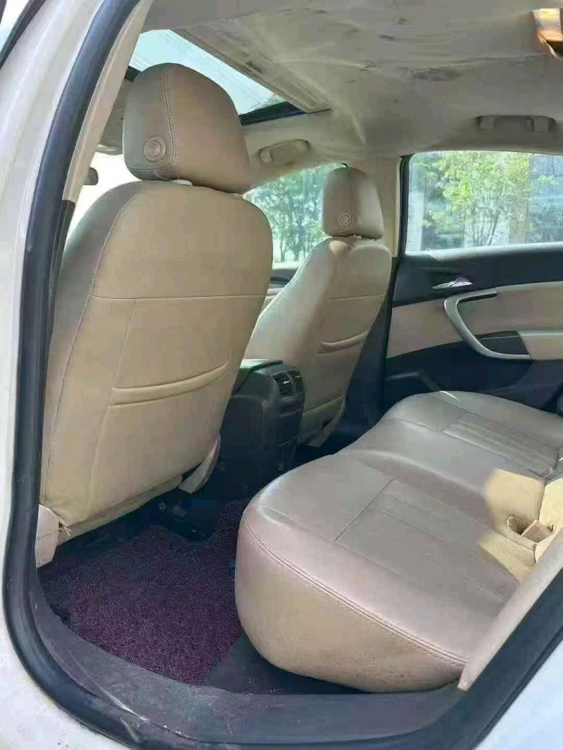 14年广州别克君威