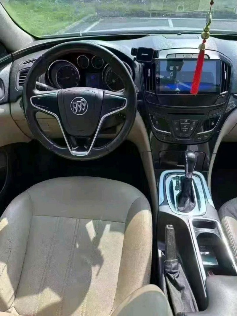 14年广州别克君威